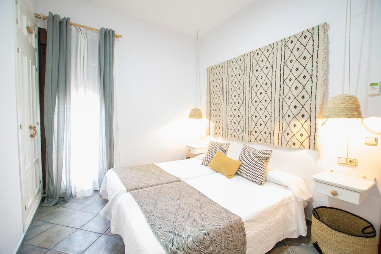 Hotel Mariantonia Chiclana de la Frontera Dış mekan fotoğraf